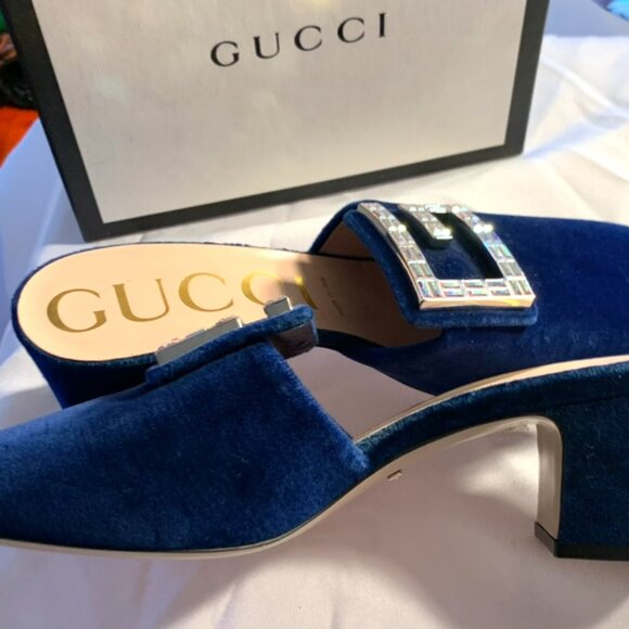 Gucci Madelyn Crystal Logo Blue Velvet Mules - Worn Once - Eu Size 39 - Picture 3 of 5